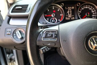 Volkswagen Passat Variant 2.0 TDI BMT Comfortline DSG - 10