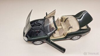 1:18 JAGUAR XK8 - 10