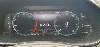 Škoda Fábia 4 1.0 TSI Style 81KW 10 500km / m.r.2023 / - 10