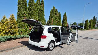 Volkswagen Touran 1.2 TSI BMT Comfortline - 10