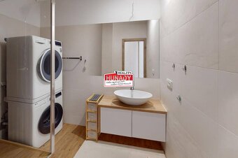(50 m²) 2i BYT V CENTRE S VLASTNÝM PARKOVANÍM - 10