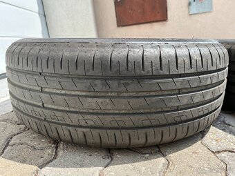 Originalna sada diskov SEAT ATECA 7.0JxR17 ET45, 215/55/R17 - 10