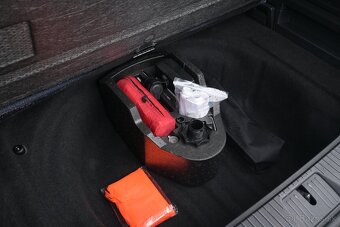 Volkswagen Passat Variant 2.0 TDI Elegance 4Motion DSG - 10