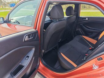 Hyundai i20 Active - 10