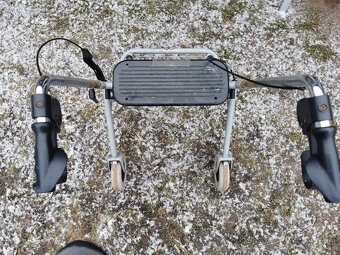 Invalidný vozík - 10