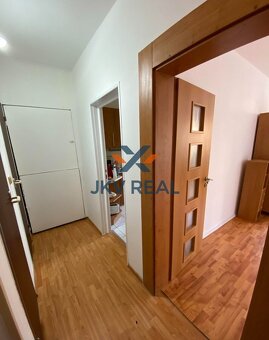 2 izbový byt - Bauerova ul. - 10