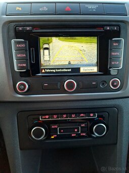 Volkswagen Amarok 2.0 TDI 4X4 HIGHLINE UKÁŽKOVÝ STAV - 10