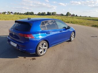 Golf 8 1.5 tsi 110kw R-line - 10