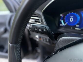 Ford Kuga 1.5 TDCi EcoBlue 120k Titanium A/T - 10
