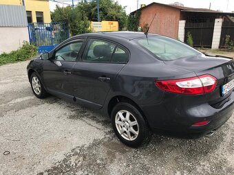 Renault Fluence - 10