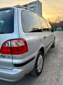 Ford Galaxy 7-miestne Víkendová akcia - 10