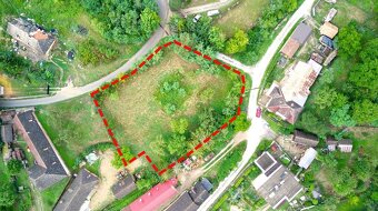 Gemerská Poloma- 1.701 m2 POZEMOK NA RD- 10 minút od Rožňavy - 10