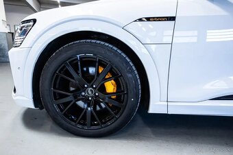 Audi E-tron - 10