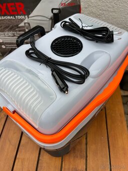 Prenosná chladnička do auta 12V/240V - 10