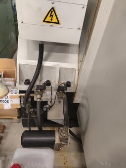 Obráběcí centrum (vertikální) INTOS VOC 1000 - 10