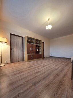 4 izbový byt 72 m² + loggia – Brigádnická - 10