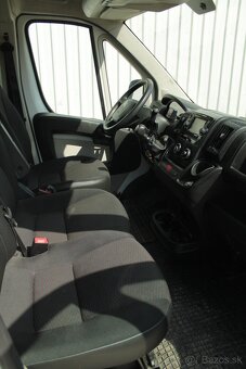 Citroën Jumper Chladiarenský 120kW M6 L2H2 - 10