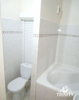 Na prenájom kompletne zariadený 1-izbový byt s balkónom v me - 10