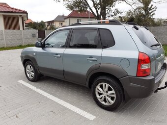 Hyundai Tuscon 2.0 crdi 83kw - 10