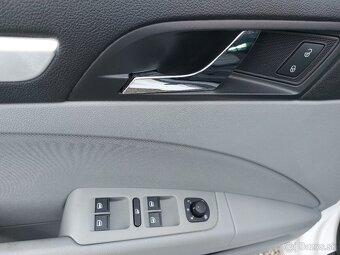Škoda Superb Combi 2.0 TDI CR Elegance 140PS - 10