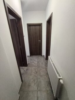 Kancelária / obchodný priestor na Sládkovičovej ulici - 10