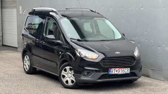 Ford Transit Courier - 10