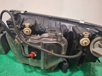 FABIA 1 XENON svetlomety - 10
