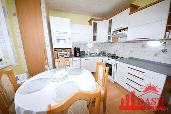 Na predaj veľký 3 izbový byt s lodžiou, 77 m2, Trenčín, Hala - 10