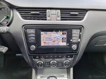 Škoda Octavia Combi 2.0TDi DSG - 10