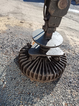 Kolový nakladač FUCHS 714.4 ELEKTROMAGNET - - 10