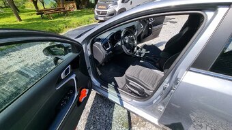 KIA CEED SW 1,5 T-GDI GT-LINE - 10