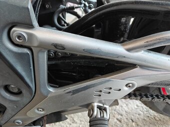 Kawasaki ER6N - 10