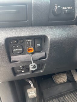 Lexus RX400h - 10