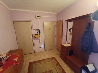 Na predaj veľkometrážny 3 izbový byt Žarnovica - 10