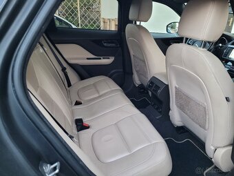 Predám SUV Jaguar F-PACE 2,0 d, 4/2017, automat 4x4 - 10