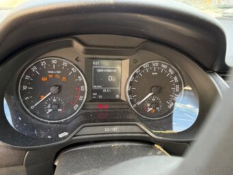 Rozpredam škoda Octavia 3 1.6TDI 81kw 5 kvalt manuál - 10