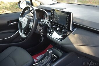Toyota Corolla 1.5 - benzín - automat - 95 600 km - SR - 10