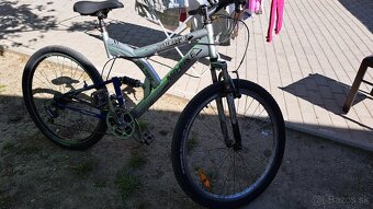 Dobrý deň mam bicykel horski na predať a môžme vimenit a tel - 10