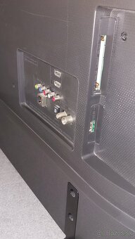 LG 43" LCD Smart TV (LG 43LH570V) - 10