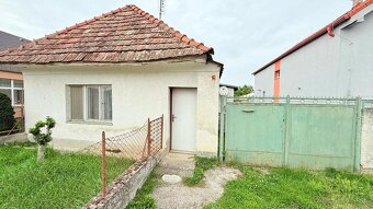 Rodinný dom s veľkým pozemkom - Veľké Ripňany, okres Topoľča - 10