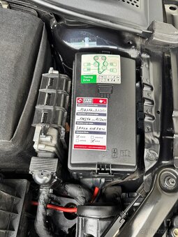 Predám VW Golf 7 combi 1.6 TDI - 10