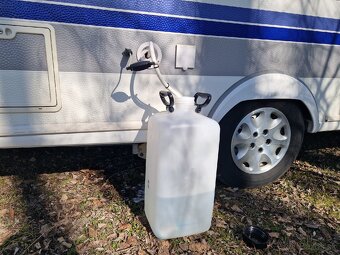 Karavan Hobby 500 KMFE DE LUXE - 10