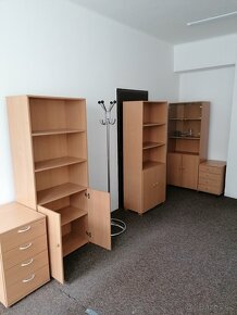 kancelársky nábytok - 10