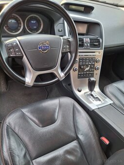 Volvo XC60 D5 AWD 2.4 - 10
