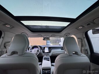 Volvo XC60 B4 mHEV Inscription AWD, Plna vybava - 10