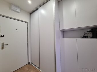 1+kk byt, L. Novomeského, 24 m2, s LO, na 9. z 12 pos, po KR - 10