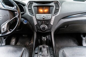 HYUNDAI SANTA FE D2.2 TCI - E - 10