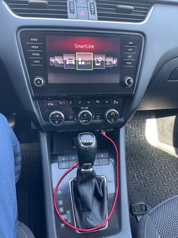 Škoda Octavia Scout 4x4 DSG 135kw rv 10/2017 - 10