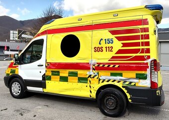 Ford Transit 2,0 TDCi 4X4 L2H2 Sanitka - 10