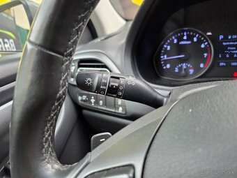 Hyundai i30 CW 1.5 T-GDi mHEV Family DCT - 10